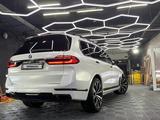 BMW X7 2022 года за 50 000 000 тг. в Астана – фото 2