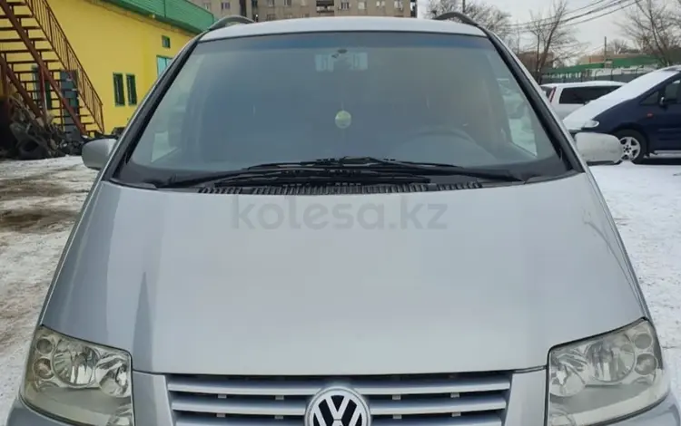 Volkswagen Sharan 2000 годаүшін3 700 000 тг. в Уральск