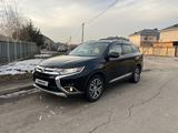 Mitsubishi Outlander 2016 годаfor11 500 000 тг. в Алматы – фото 2