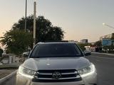 Toyota Highlander 2014 года за 11 850 000 тг. в Актау – фото 4