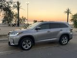 Toyota Highlander 2014 годаүшін11 850 000 тг. в Актау