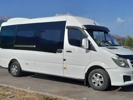 Mercedes-Benz  Sprinter 2015 года за 23 000 000 тг. в Алматы – фото 6