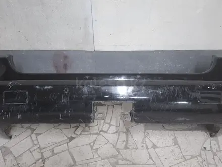Бампер задний Мерседес 270 Mercedes ML 270. ОРИГИНАЛ. В Астане. за 70 000 тг. в Астана – фото 2