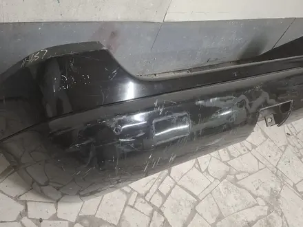 Бампер задний Мерседес 270 Mercedes ML 270. ОРИГИНАЛ. В Астане. за 70 000 тг. в Астана – фото 3