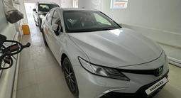 Toyota Camry 2023 года за 19 100 000 тг. в Атырау – фото 4