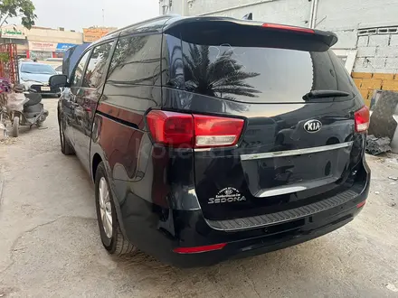 Kia Sedona 2016 года за 7 500 000 тг. в Астана – фото 5