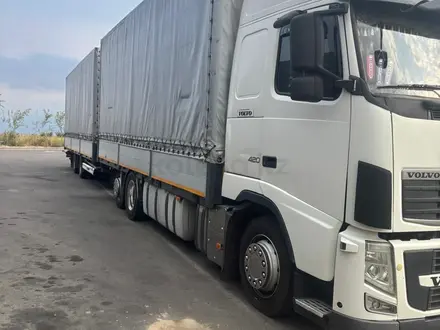 Volvo  FH 2011 года за 39 000 000 тг. в Алматы – фото 2