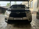 Toyota Highlander 2015 года за 15 200 000 тг. в Шымкент – фото 3
