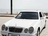 Mercedes-Benz E 320 2000 годаүшін4 300 000 тг. в Актау – фото 4