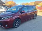 Toyota Sienna 2016 года за 9 500 000 тг. в Атырау – фото 3