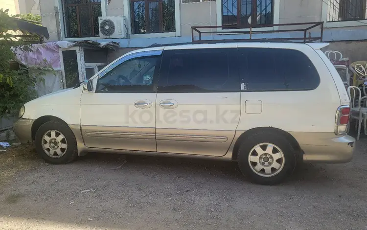 Kia Carnival 2003 года за 1 500 000 тг. в Шымкент