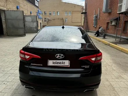 Hyundai Sonata 2015 года за 5 500 000 тг. в Актобе – фото 9