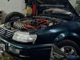 Volkswagen Passat 1995 года за 1 500 000 тг. в Алматы – фото 4