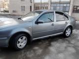 Volkswagen Jetta 2003 года за 2 250 000 тг. в Уральск – фото 2