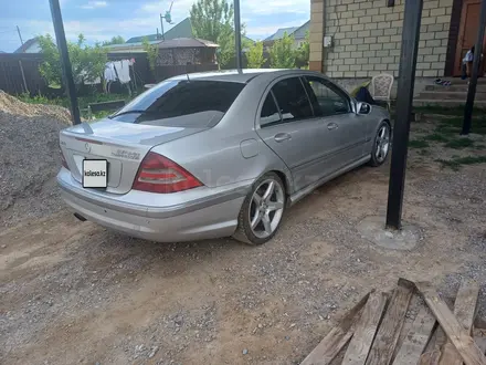 Mercedes-Benz C 230 2004 года за 4 500 000 тг. в Алматы – фото 2