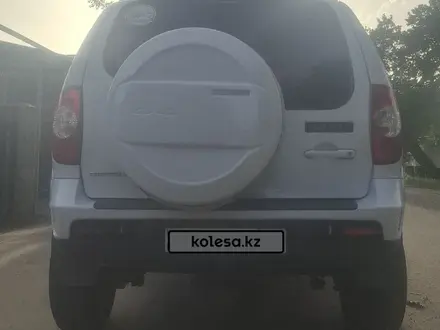 Chevrolet Niva 2014 года за 3 800 000 тг. в Алматы – фото 4