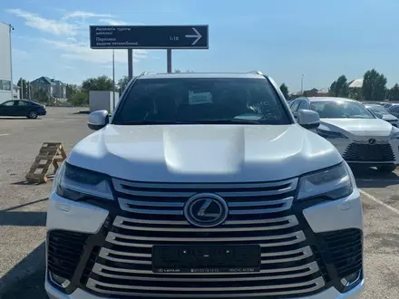 Lexus LX 600 2024 года за 77 900 000 тг. в Алматы