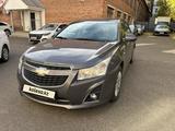 Chevrolet Cruze 2013 года за 3 600 000 тг. в Астана – фото 2