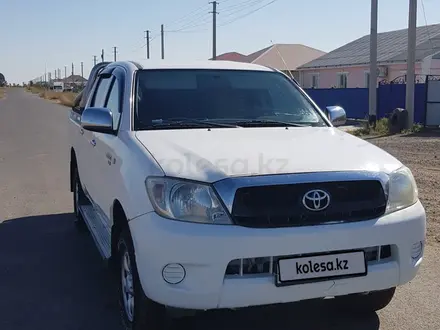 Toyota Hilux 2008 года за 6 500 000 тг. в Атырау – фото 2