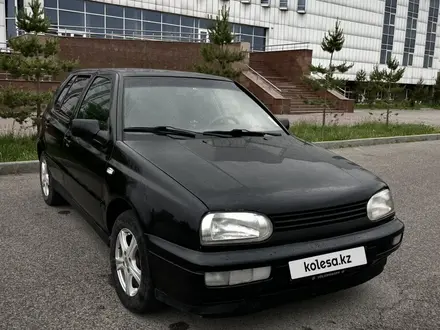 Volkswagen Golf 1996 года за 2 000 000 тг. в Алматы