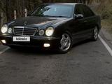 Mercedes-Benz E 280 2001 годаүшін4 200 000 тг. в Сарыагаш – фото 2