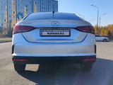 Hyundai Accent 2021 года за 7 100 000 тг. в Усть-Каменогорск – фото 5