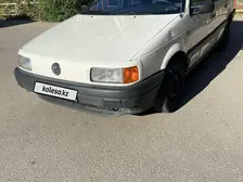 Volkswagen Passat, 1988