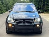 Mercedes-Benz ML 63 AMG 2007 годаfor10 000 000 тг. в Алматы – фото 2