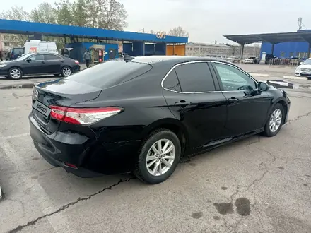 Toyota Camry 2020 года за 11 600 000 тг. в Алматы – фото 7