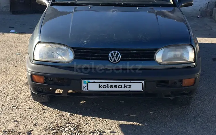 Volkswagen Golf 1995 годаfor1 350 000 тг. в Туркестан