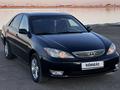 Toyota Camry 2005 года за 4 400 000 тг. в Актобе – фото 3