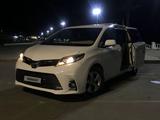 Toyota Sienna 2016 года за 12 900 000 тг. в Актау – фото 3