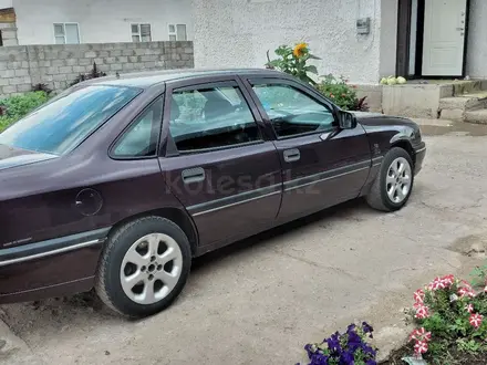 Opel Vectra 1992 года за 1 300 000 тг. в Астана – фото 2