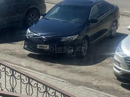 Toyota Camry 2012 года за 4 900 000 тг. в Актобе – фото 4