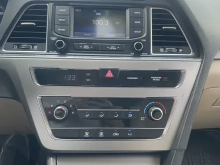 Hyundai Sonata 2015 года за 6 200 000 тг. в Шымкент – фото 18