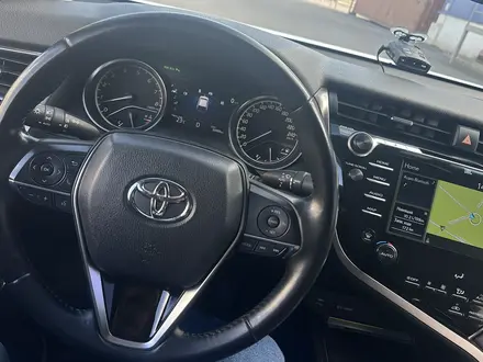 Toyota Camry 2019 года за 15 000 000 тг. в Шымкент – фото 14