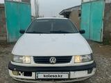 Volkswagen Passat 1994 года за 850 000 тг. в Тараз