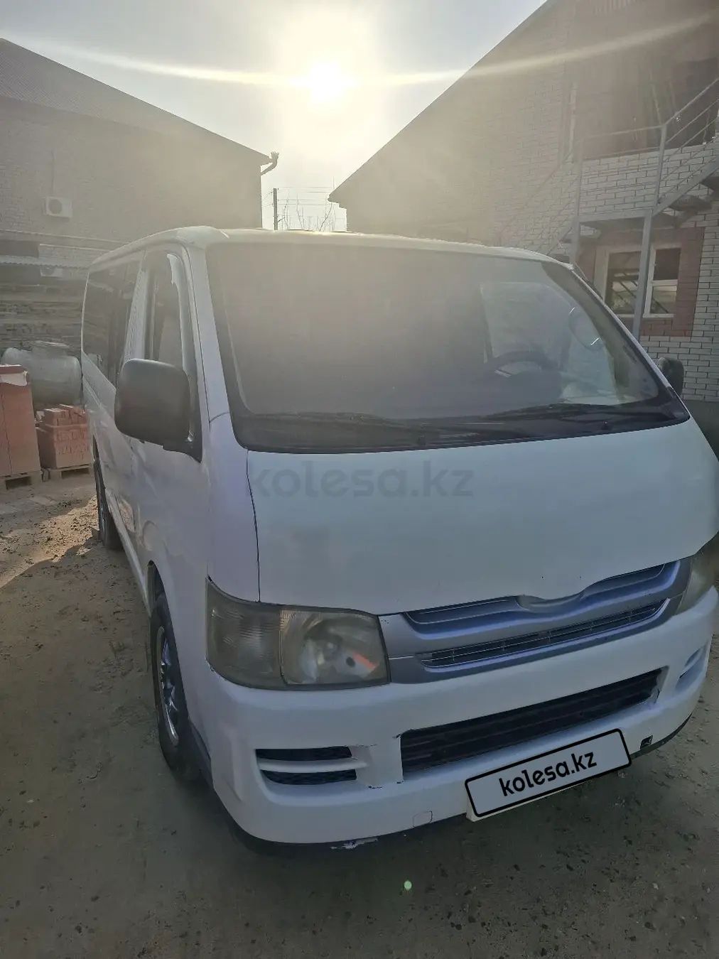 Toyota HiAce, 2009