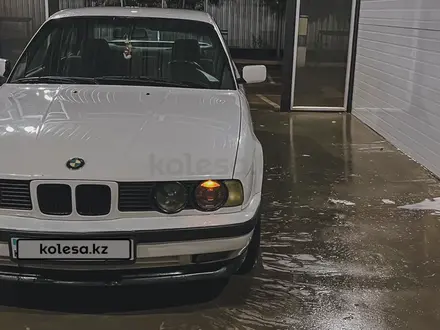 BMW 525 1991 года за 2 200 000 тг. в Алматы – фото 2