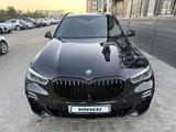 BMW X5 2021 года за 37 000 000 тг. в Уральск – фото 3