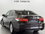 Toyota Camry 2019 годаfor14 800 000 тг. в Астана – фото 2