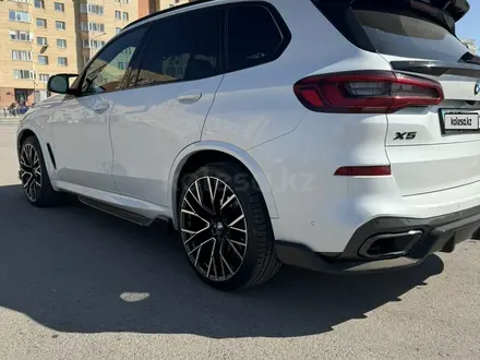 BMW X5 2019 года за 35 000 000 тг. в Астана – фото 22