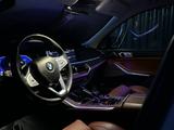BMW X7 2019 года за 32 000 000 тг. в Алматы – фото 4