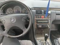 Mercedes-Benz E 320 2001 года за 7 000 000 тг. в Шымкент