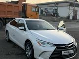 Toyota Camry 2015 года за 13 000 000 тг. в Семей – фото 5