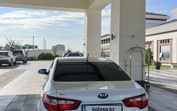 Kia Rio 2015 года за 4 700 000 тг. в Актау