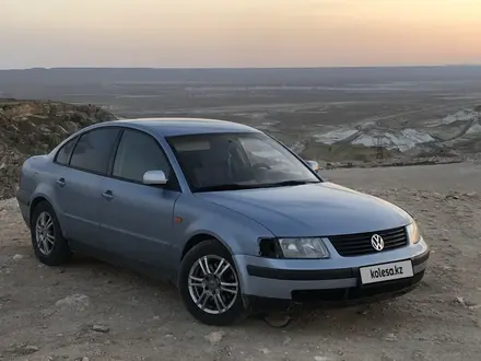 Volkswagen Passat 1998 года за 1 650 000 тг. в Уральск – фото 8