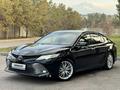 Toyota Camry 2019 года за 15 200 000 тг. в Алматы – фото 3