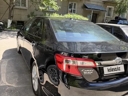Toyota Camry 2014 года за 8 100 000 тг. в Алматы – фото 3