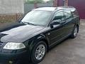 Volkswagen Passat 2002 года за 4 400 000 тг. в Алматы – фото 2